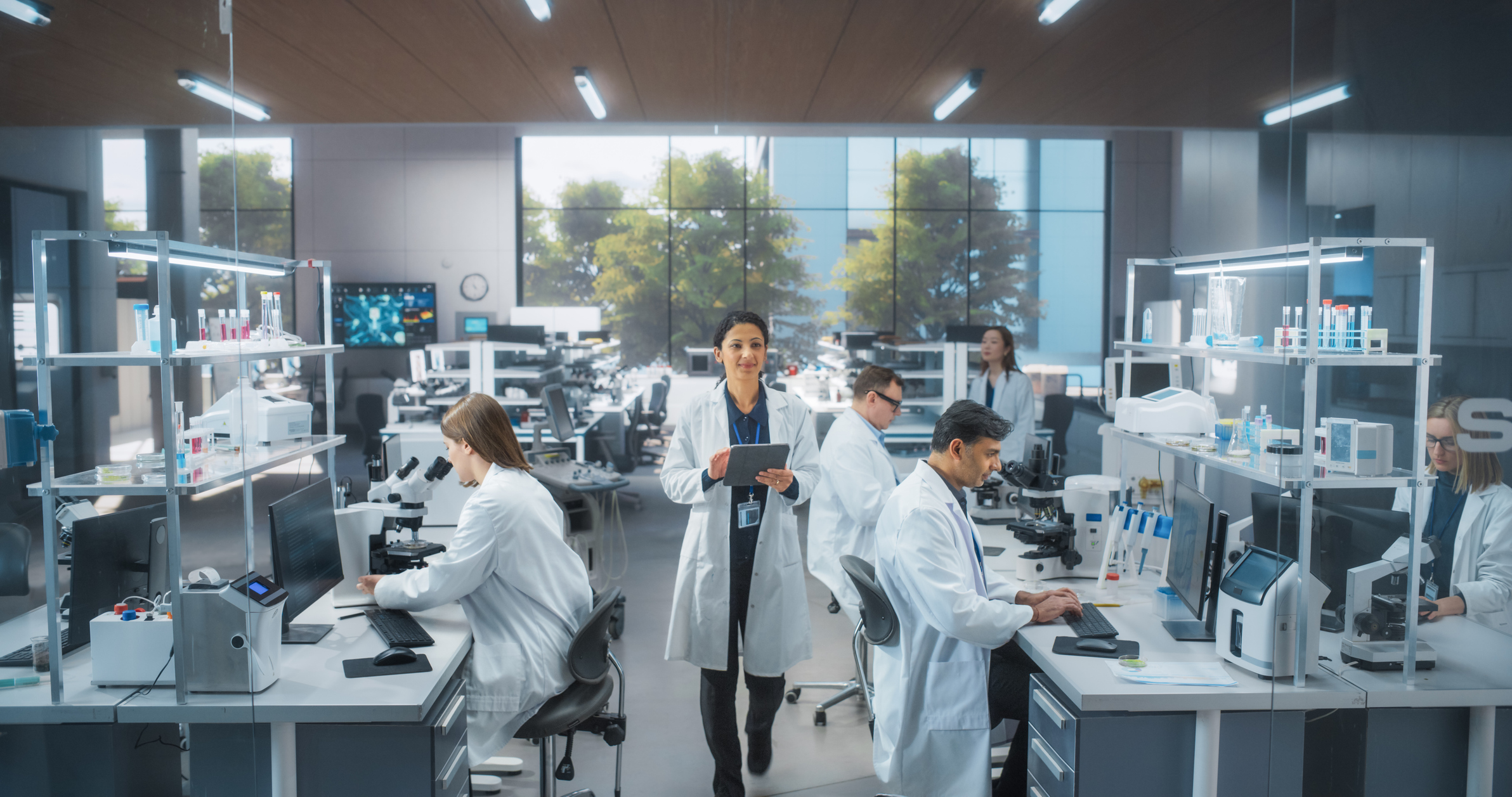 img:Foto Estudo de capacidade de laboratório com IA